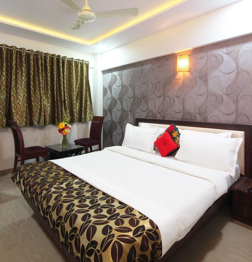 Hotel Railway Inn Thane Buitenkant foto